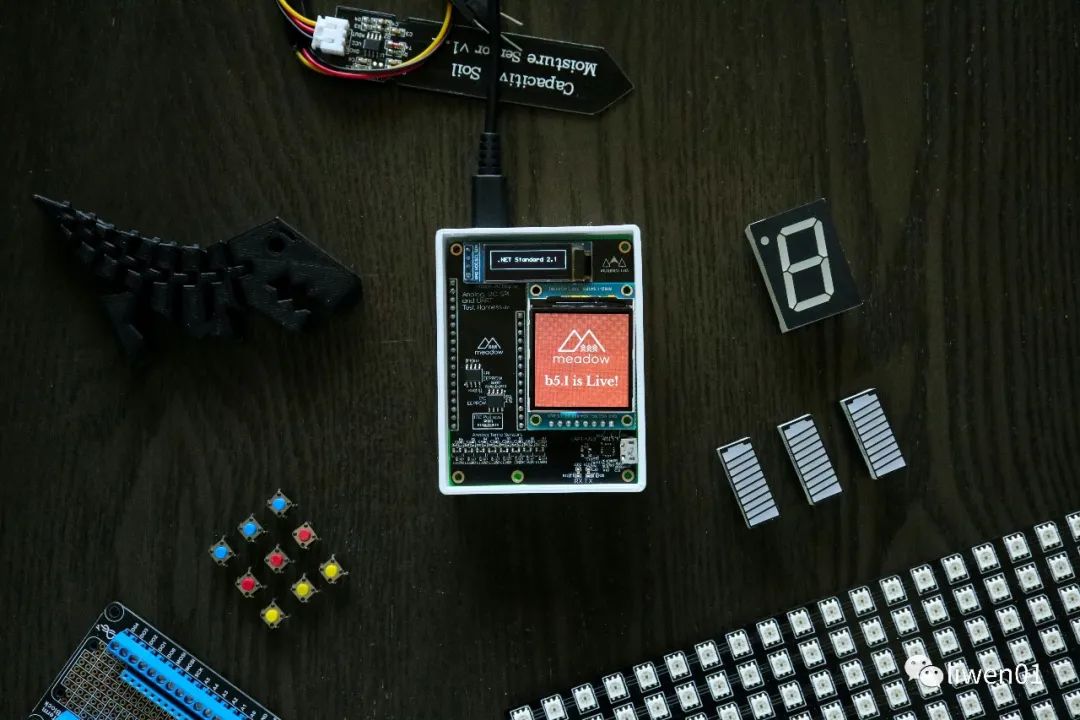 30+前端开发,还能转行嵌入式么?